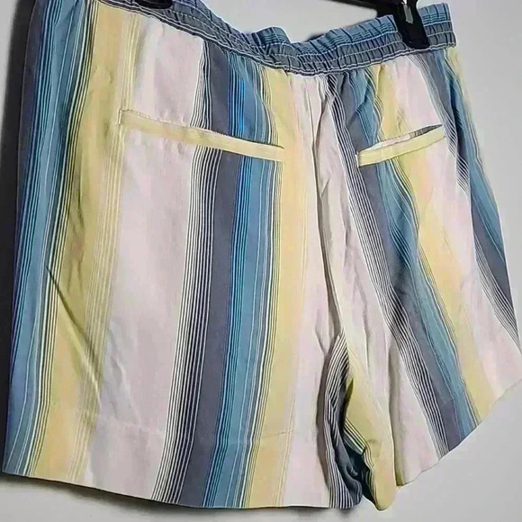 Ann Taylor LOFT Blue, Yellow, White, Pink Striped Shorts Size Small - Picture 8 of 9